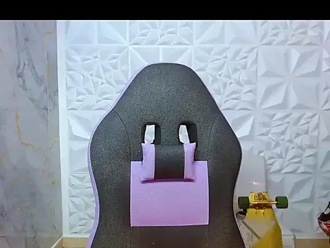 Boy tatto77 online show from February 2026 02:39:01 PM