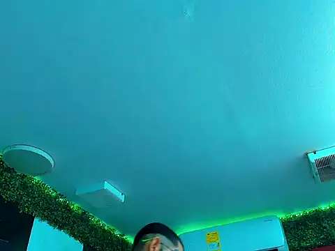 Boy tatto77 online show from April 2026 05:36:01 PM