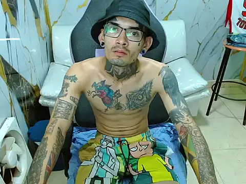 Boy tatto77 online show from March 2026 12:20:02 PM