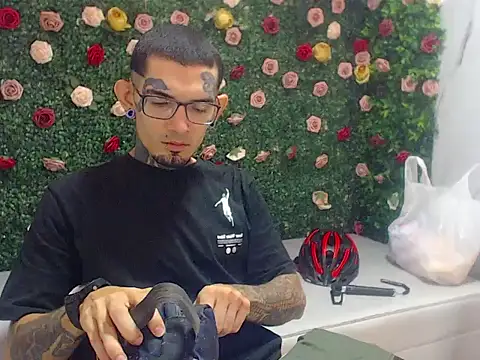 Boy tatto77 online show from July 2026 01:08:02 AM