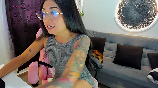 luna martii online show from February 2026 07:36:02 PM