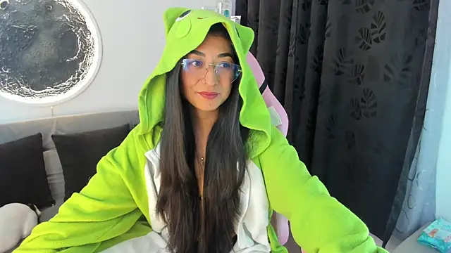 luna martii online show from January 2026 05:36:02 AM