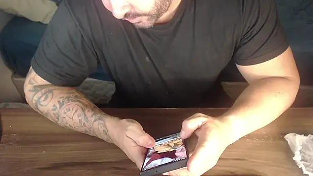 drlluis online show from February 2026 01:38:01 AM