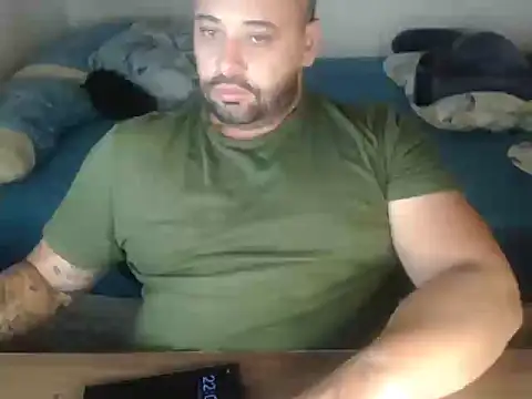 drlluis online show from February 2026 01:00:02 AM