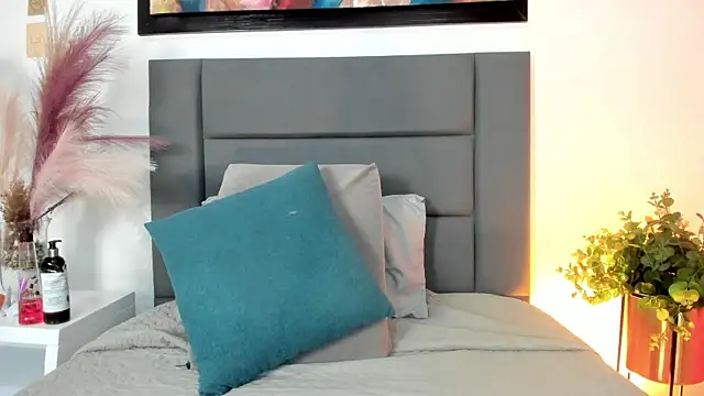 Snapshot of GahiaBelucci chatting on February 2026 11:54:02 AM GahiaBelucci online show from February 2026 11:54:02 AM