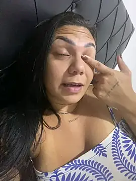 Nini  online show from January 2026 03:10:02 AM