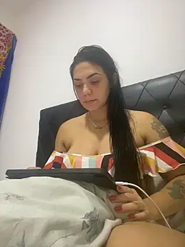 Nini  online show from March 2026 07:15:01 PM