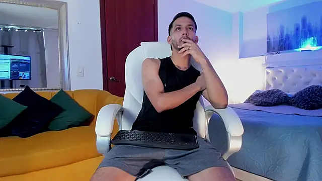 HarryFosster online show from January 2026 06:23:02 PM