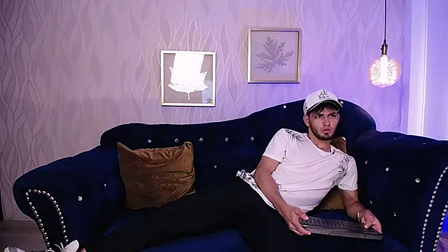 HarryFosster online show from February 2026 06:18:02 PM