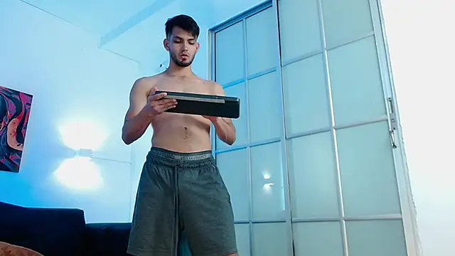 HarryFosster online show from February 2026 06:51:01 PM