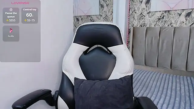 Anisha katee online show from December 2025 07:47:02 PM