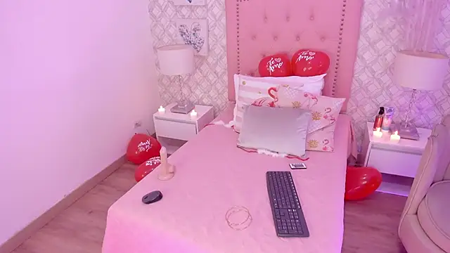 amber  ferrera online show from February 2026 07:44:01 PM