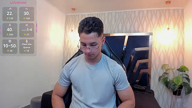 Noah Clarkk online show from April 2026 05:25:01 PM