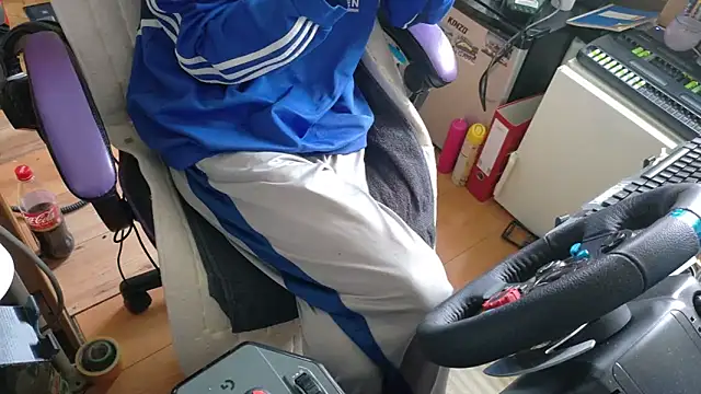 Gay-Versaut online show from February 2026 12:14:01 PM