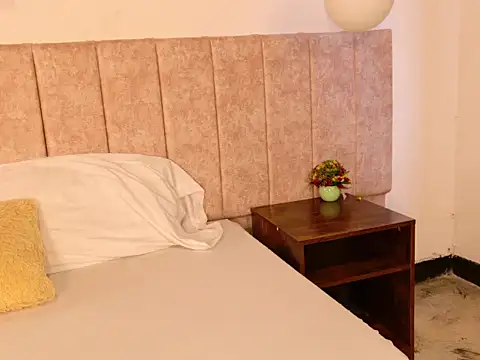 Daikihot online show from March 2026 09:16:02 PM