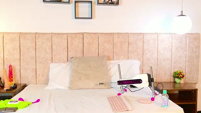 Daikihot online show from April 2026 10:25:02 PM