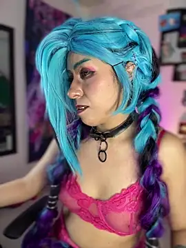 Snapshot of Sky_Girl_LS chatting on February 2026 03:45:02 PM Sky Girl LS online show from February 2026 03:45:02 PM