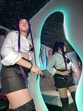 Snapshot of Sky_Girl_LS chatting on December 2025 02:58:02 AM Sky Girl LS online show from December 2025 02:58:02 AM