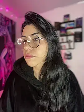 Snapshot of Sky_Girl_LS chatting on February 2026 04:21:01 AM Sky Girl LS online show from February 2026 04:21:01 AM