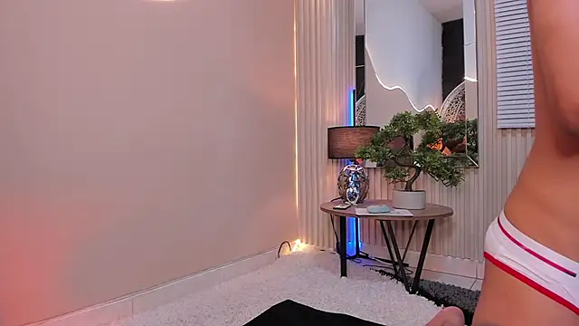 Thristan Leones online show from January 2026 07:48:01 AM