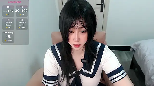 Snapshot of lamb- chatting on July 2026 08:39:02 PM lamb- online show from July 2026 08:39:02 PM