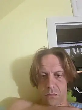 Snapshot of Danny543267 chatting on June 2026 06:18:02 AM Danny543267 online show from June 2026 06:18:02 AM