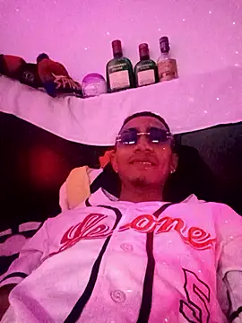 Snapshot of negrito_sexxxo chatting on January 2026 10:57:01 PM negrito sexxxo online show from January 2026 10:57:01 PM