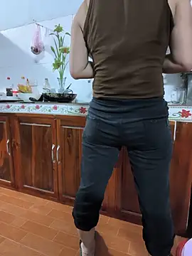 Sweet-Berryy online show from May 2026 02:56:01 PM