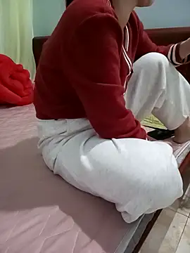 Sweet-Berryy online show from February 2026 04:29:02 PM