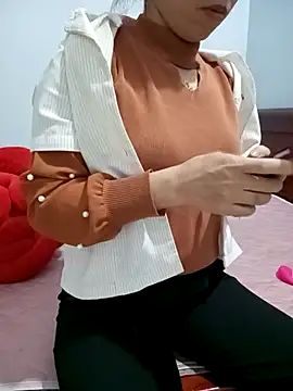 Sweet-Berryy online show from February 2026 11:05:02 PM