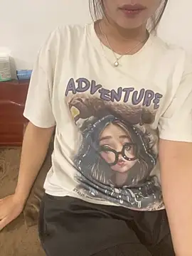 waki-lusy online show from April 2026 05:21:02 AM