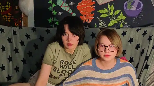 Snapshot of Ntmuforever chatting on December 2025 10:13:01 PM Ntmuforever online show from December 2025 10:13:01 PM