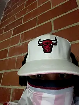 valentino2026 online show from December 2025 08:19:02 AM