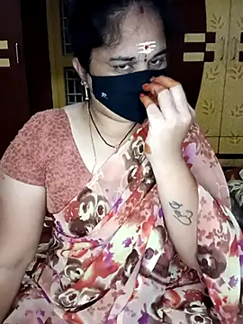 maduri   online show from March 2026 05:58:01 PM