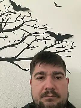 Snapshot of LienalWarplane chatting on February 2026 03:10:02 PM LienalWarplane online show from February 2026 03:10:02 PM