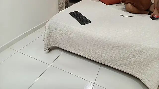 Snapshot of zoe_bermudez chatting on December 2025 01:26:02 PM zoe bermudez online show from December 2025 01:26:02 PM