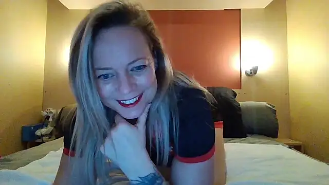 Miss-Chupagirly online show from January 2026 05:42:01 PM