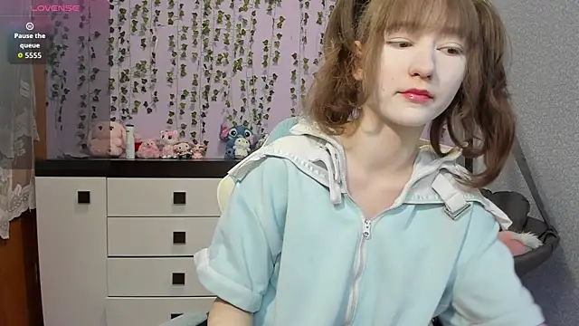 Yoonhee ki online show from May 2026 01:50:01 PM