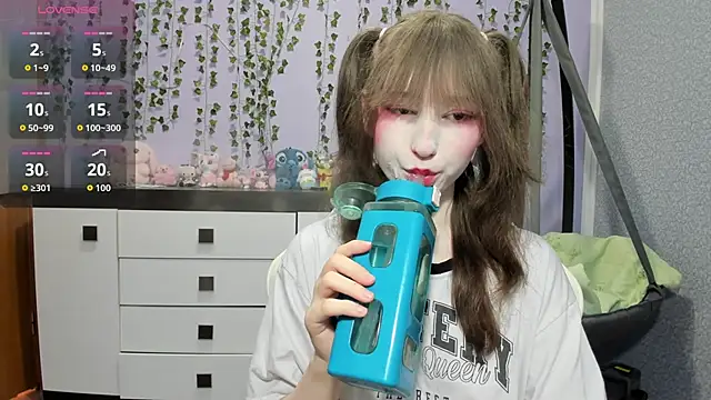 Yoonhee ki online show from June 2026 03:18:02 PM