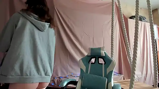 Yoonhee ki online show from January 2026 10:33:01 AM