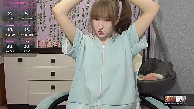 Yoonhee ki online show from May 2026 04:04:02 PM