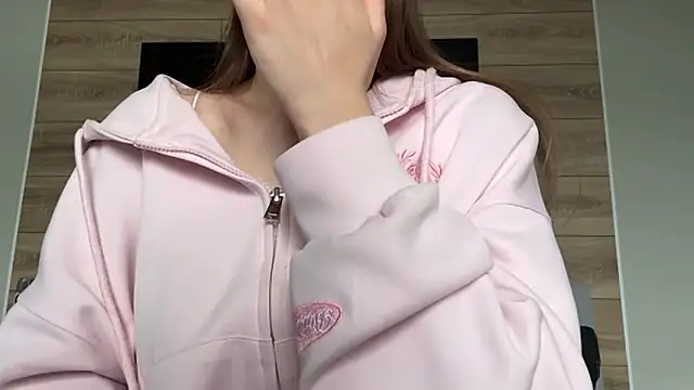 lisa montana online show from March 2026 08:11:01 AM