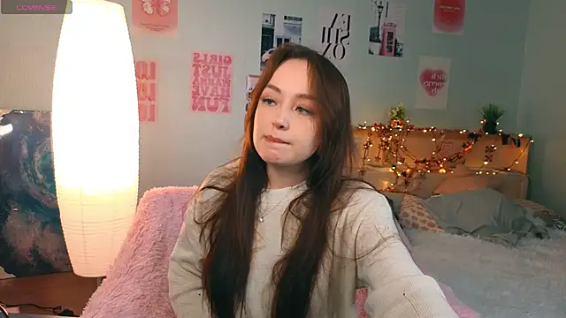 fallin lovee online show from January 2026 03:21:01 AM