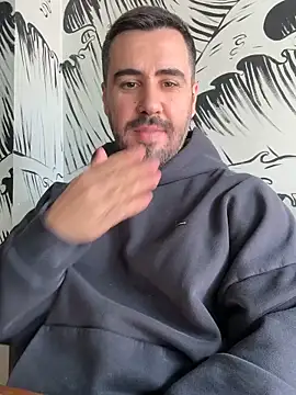 XhotLatte online show from March 2026 12:30:01 PM