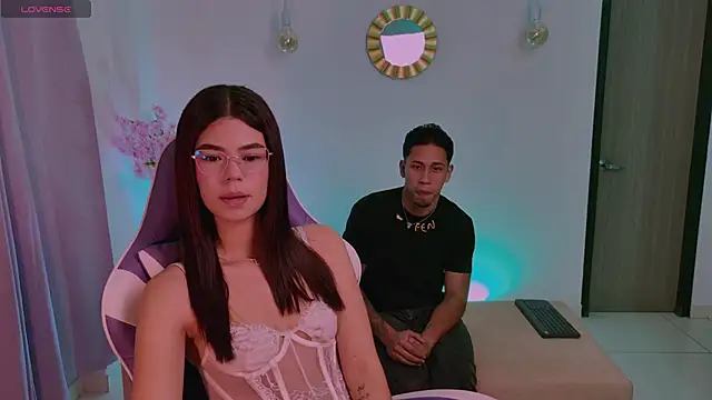 ZairaEon online show from January 2026 03:35:01 AM