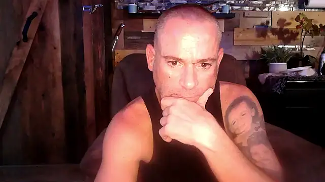 Snapshot of MISTERANDDEMI chatting on June 2026 06:57:01 PM MISTERANDDEMI online show from June 2026 06:57:01 PM