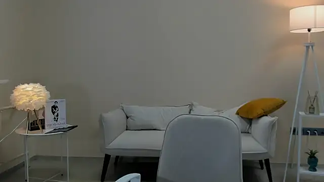 VergieWildman online show from December 2025 05:29:02 AM