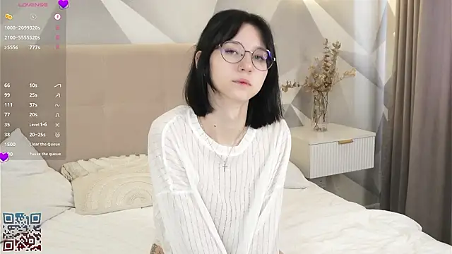 DeliaLoma online show from March 2026 06:09:02 AM