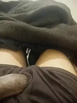 jhonysinc21 online show from February 2026 05:44:01 PM