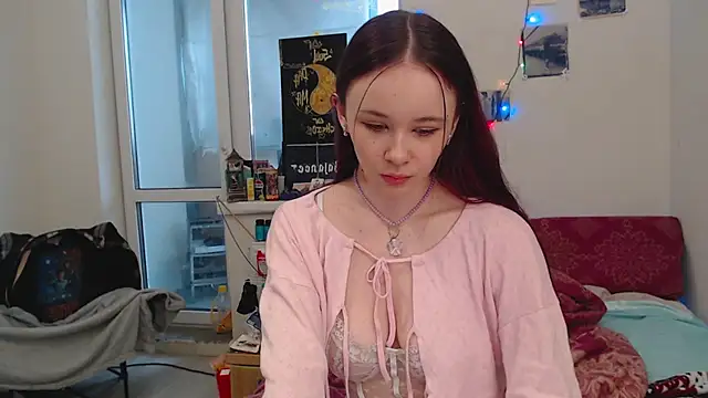 Snapshot of MaryJane_x_Peter chatting on January 2026 11:25:01 AM MaryJane x Peter online show from January 2026 11:25:01 AM